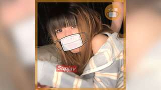 FC2PPV 4698612 Gadis Kafe Terkenal dan Creampie